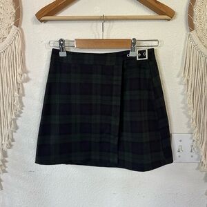 John galt brandy Melville blue and green wrap mini skirt small